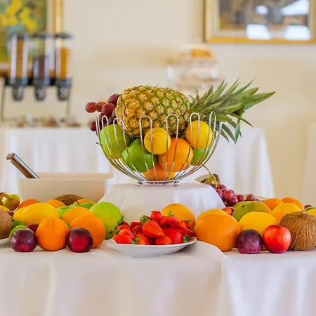 Tenuta Lu Baroni Hotel 3*