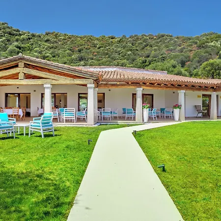 Tenuta Lu Baroni Отель 3*