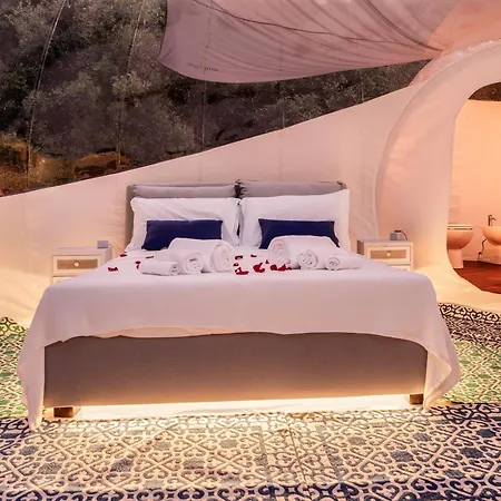 Tenuta Lu Baroni فندق بورتو أوتيولو