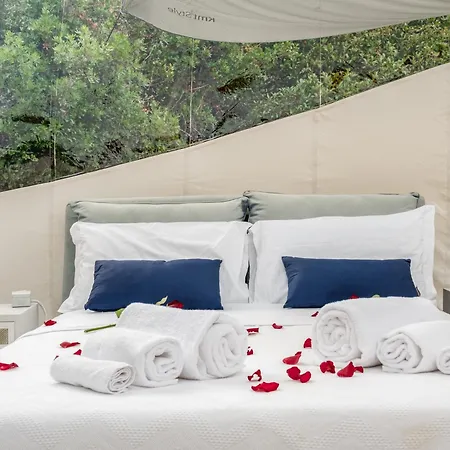 Hotel Tenuta Lu Baroni 3*