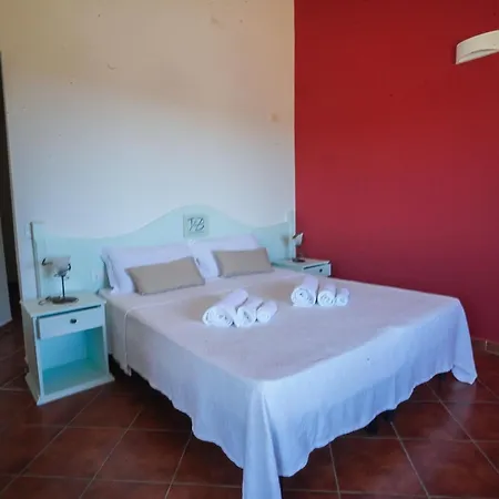 Tenuta Lu Baroni Hotel 3*